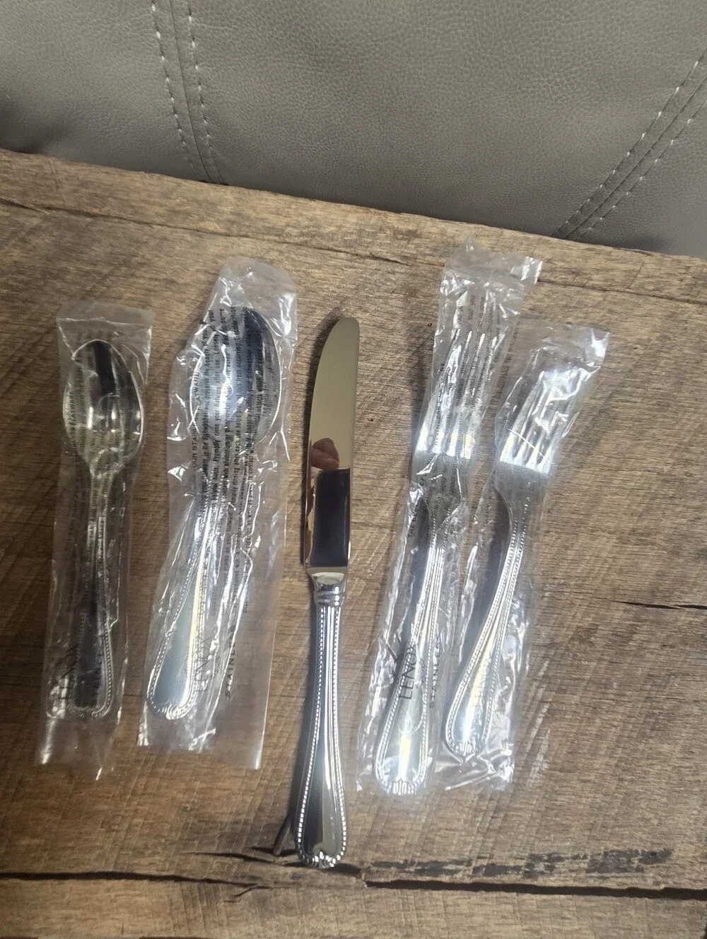 *NEW* LENOX Vintage Jewel Stainless Steel Flatware ~ Full Service for 8 ~ 40 Pcs